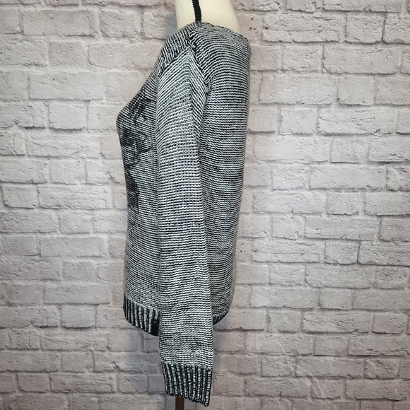 Harley-Davidson Sweater Black White Skull Distressed Print Scoop Neckline Size S - Picture 5 of 8